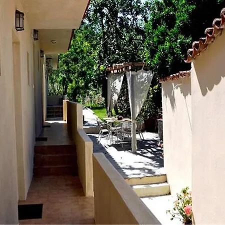 Alexia Hotel 4*
